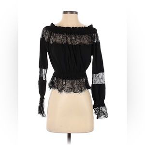 Moda International Lace long sleeve